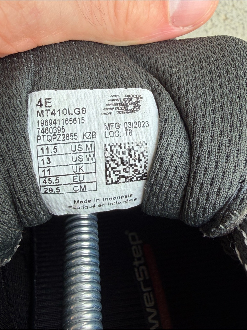 New Balance 410v8 Trail Running Shoes Mens Size 11.5 4E Wide Grey/Black MT410LG8 - Picture 9 of 9
